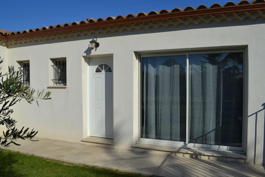 Joli Appartement Au Calme Entre Nimes Et Avignon Meynes 외부 사진